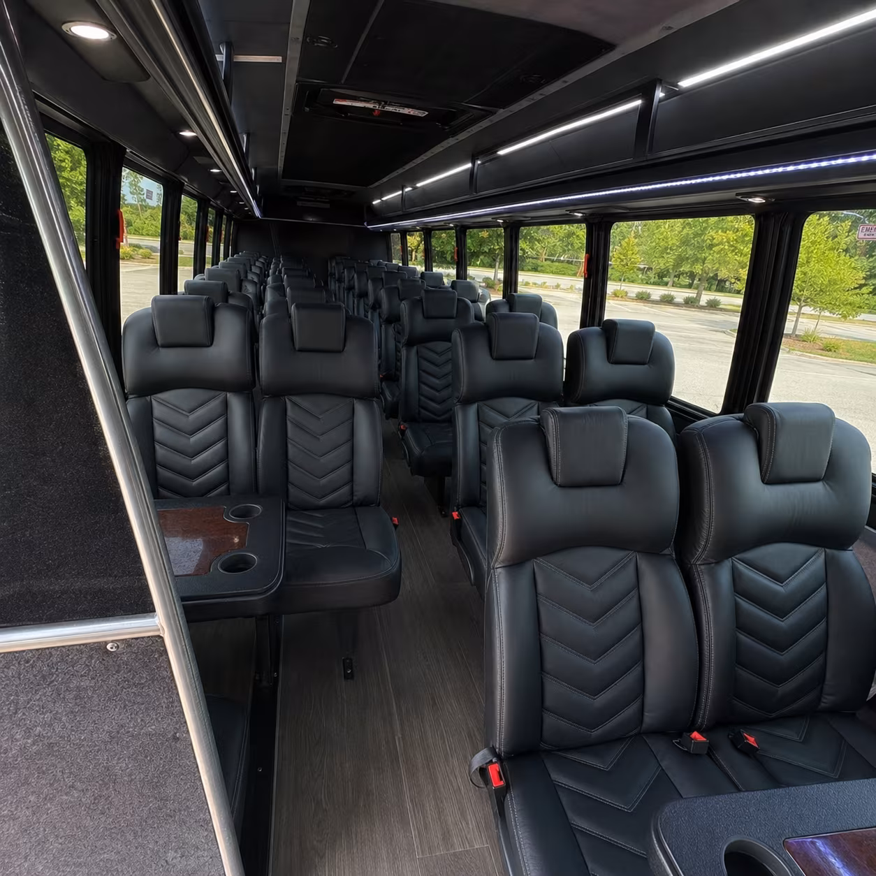 minibus rentals for smaller tracy prom groups and pre prom dinner runs