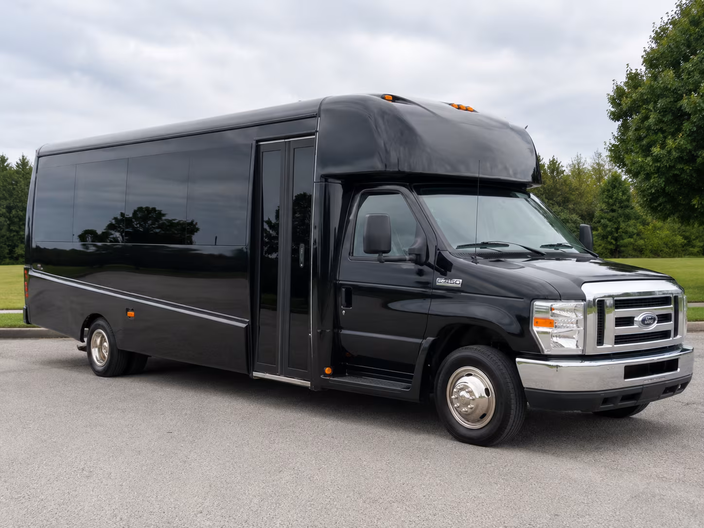 school sports team buses for tracy athletic travel