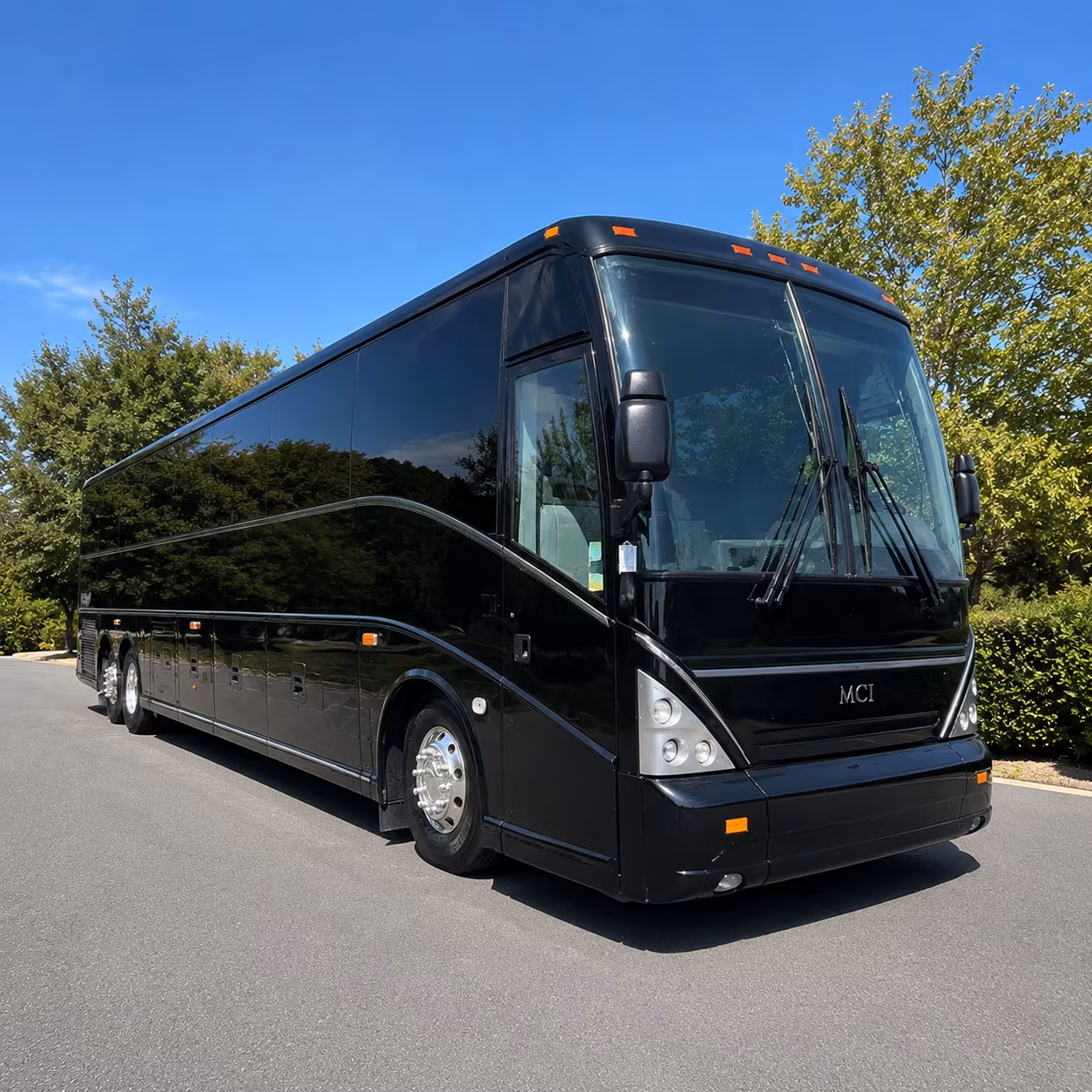 shuttle buses for military personnel moving through tracy and the central valley