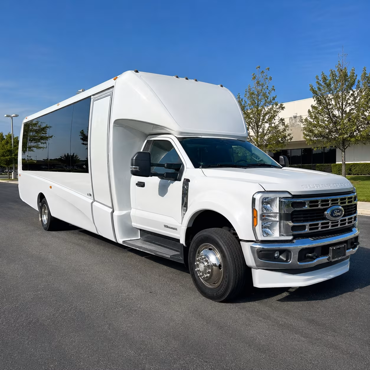 wedding shuttle buses and ceremony transportation in tracy